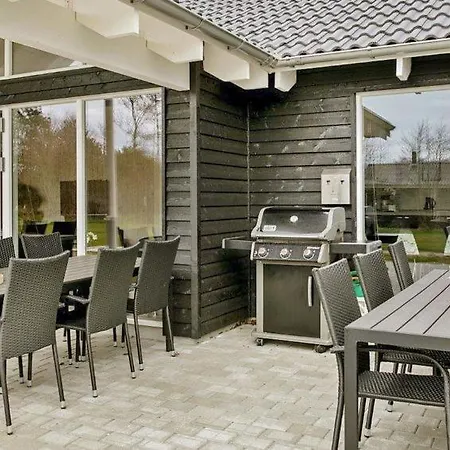 Vakantiehuis Midtby Sleeps 18 Pool Wifi Blåvand