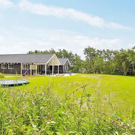 Midtby Sleeps 18 Pool Wifi Vakantiehuis Blåvand