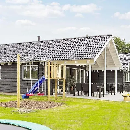 Vakantiehuis Midtby Sleeps 18 Pool Wifi